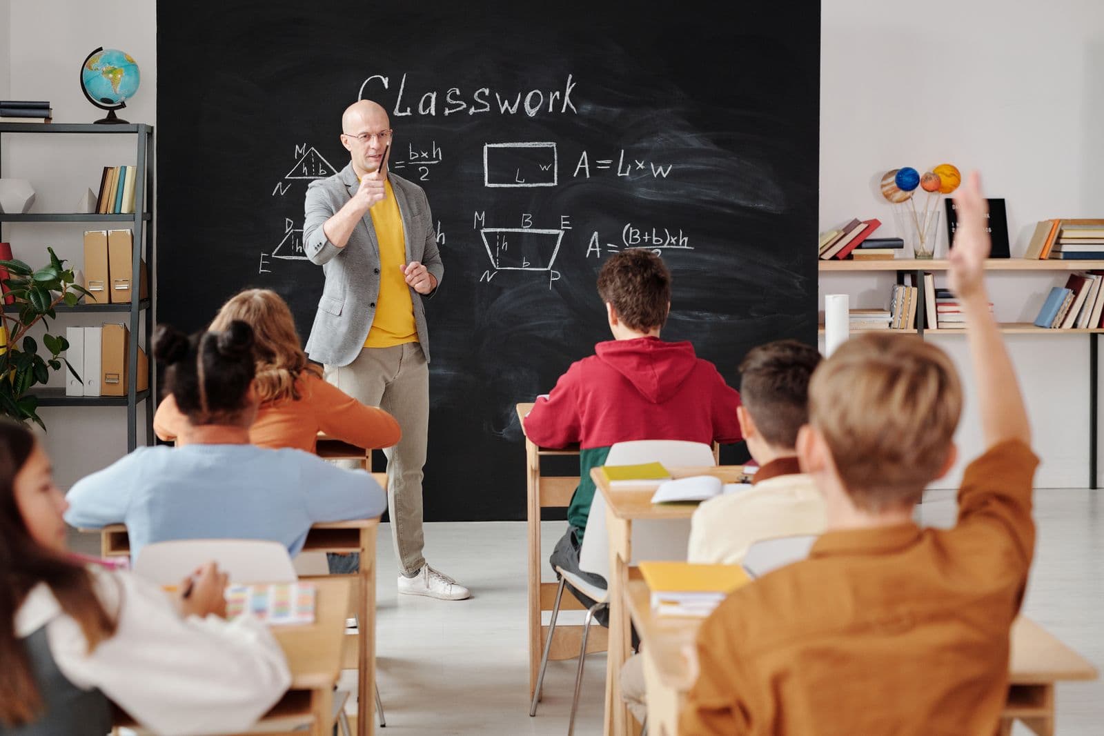 Teacher leading an engaged classroom